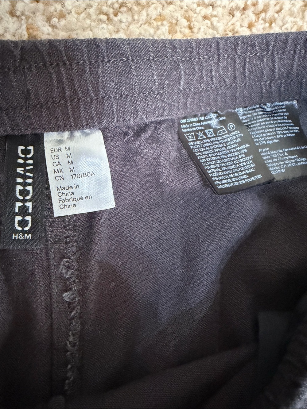 Divided by H&M Black Elastic Waist Pants - Picture 3 of 5